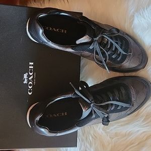 Authentic Coach Sneakers Black/Brown Logo w/box sz 10m Great condition